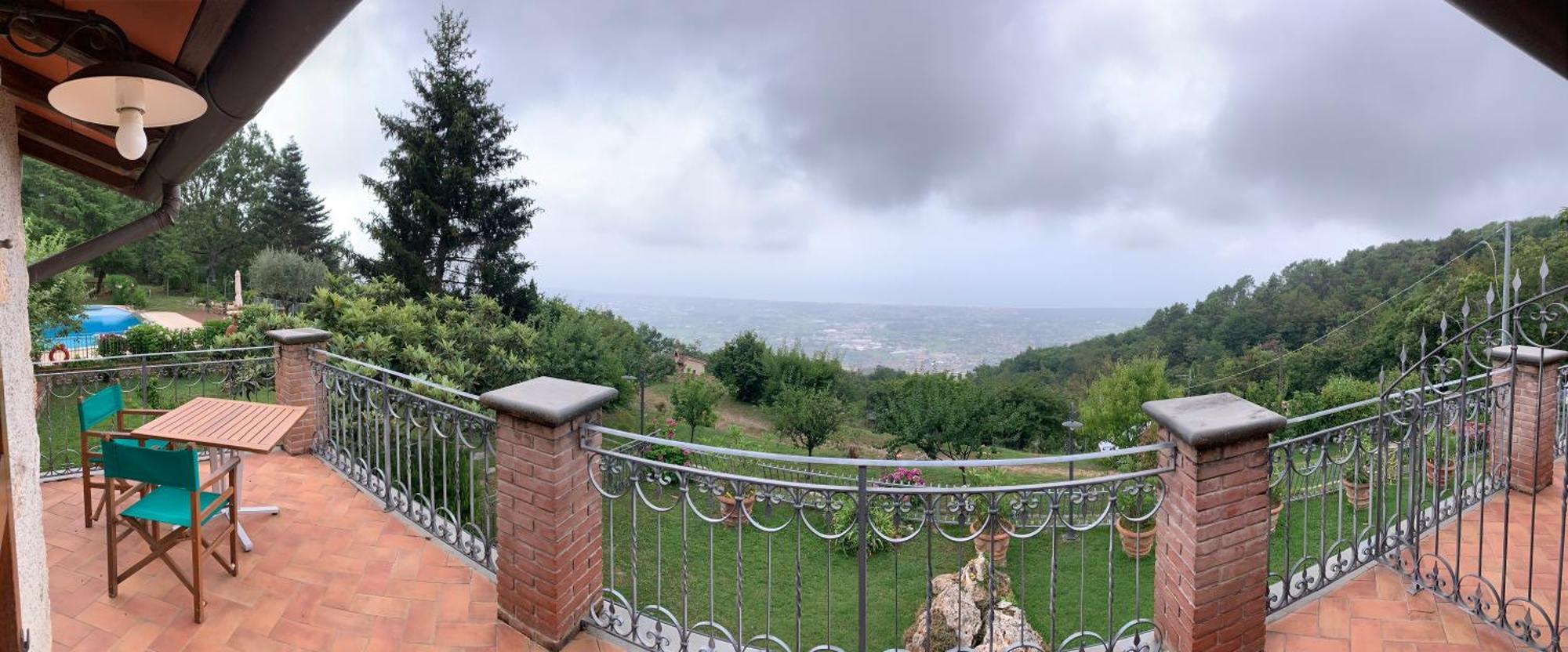 La Terrazza Sulla Versilia Pietrasanta Exterior foto